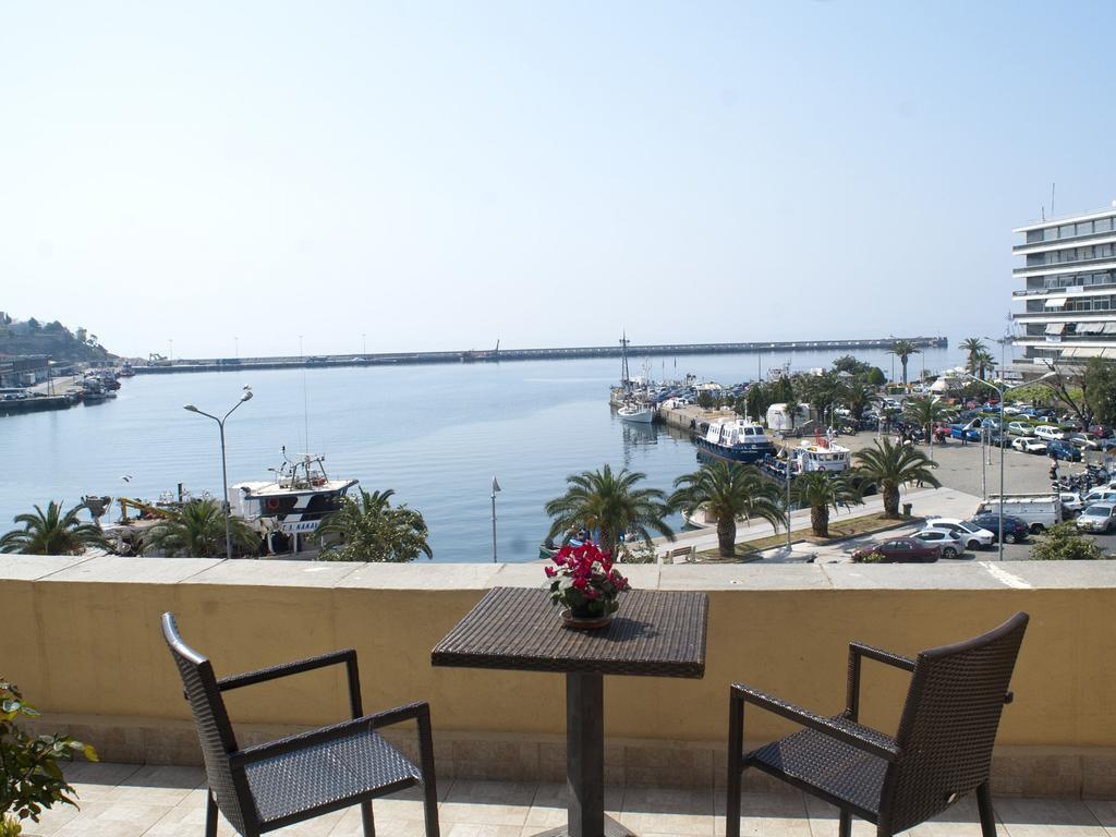 Hotel Acropolis Kavála Kültér fotó