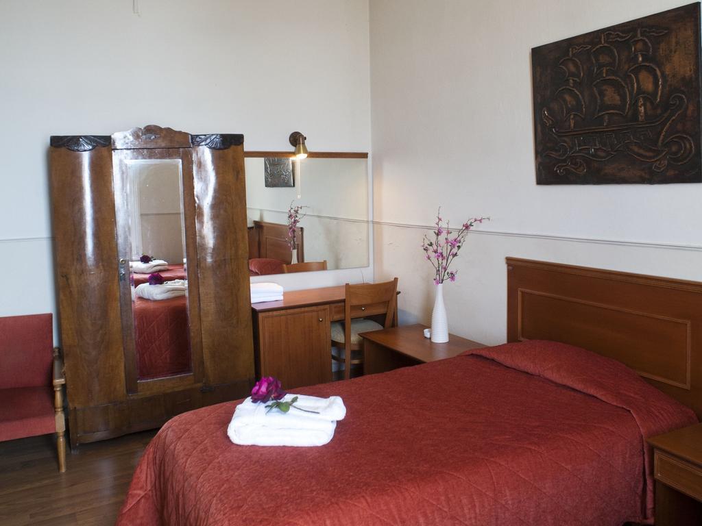Hotel Acropolis Kavála Kültér fotó